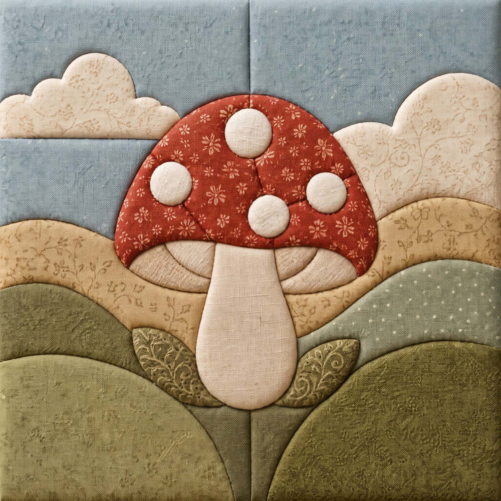 Little Toadstool – No-Sew Fabric Art Kit